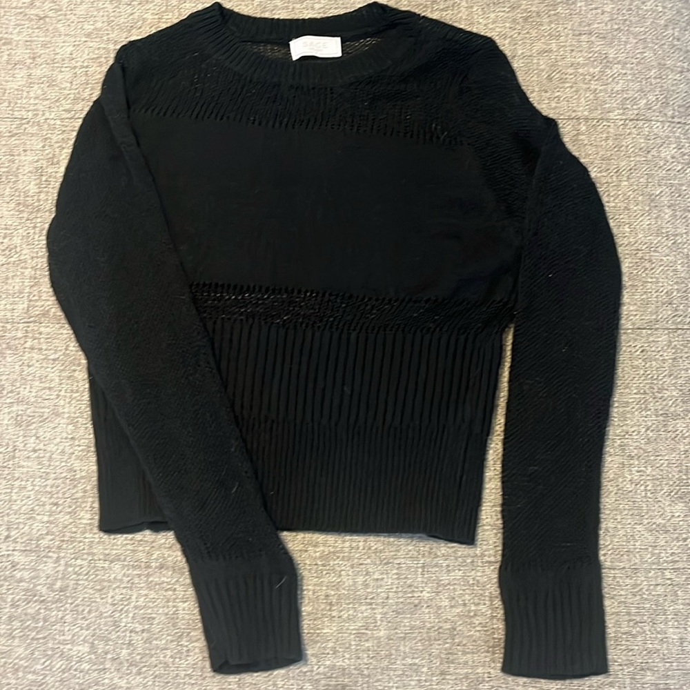 Lightweight sweater size S